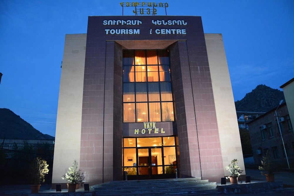 Vayk Hotel and Tourism Center -1 estrellas en Vaykʼ