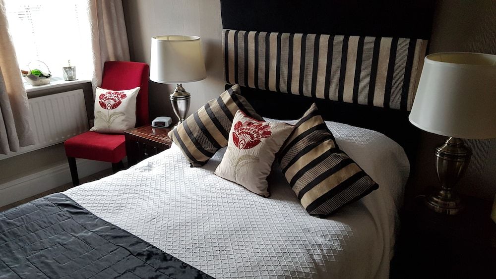 The Blue Bell Inn 2