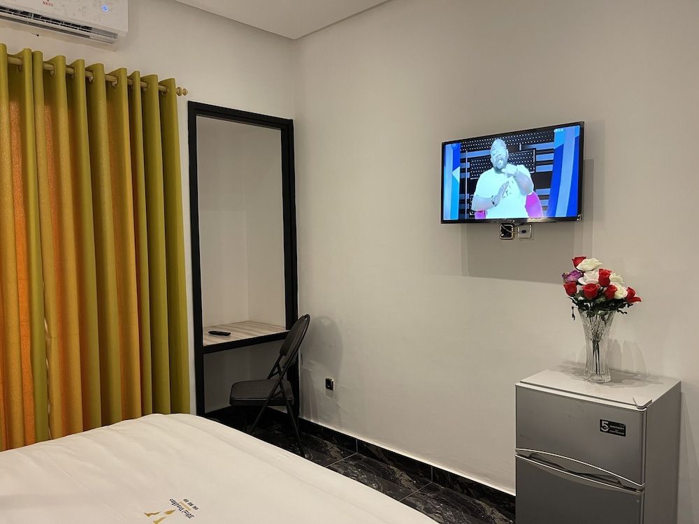 Hotel Vendôme Douala 3