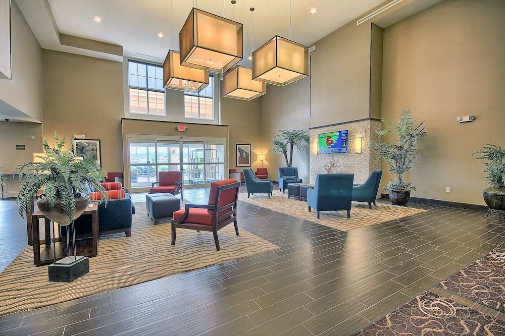 Comfort Suites Marietta - Parkersburg 3