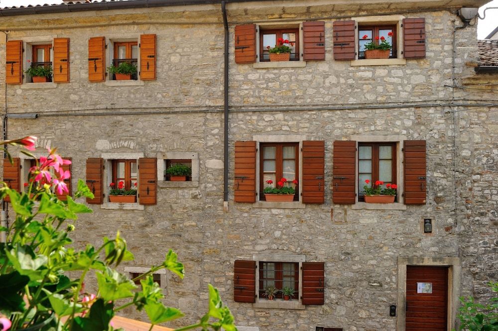 Agriturismo Crodi -1 estrellas en Miane