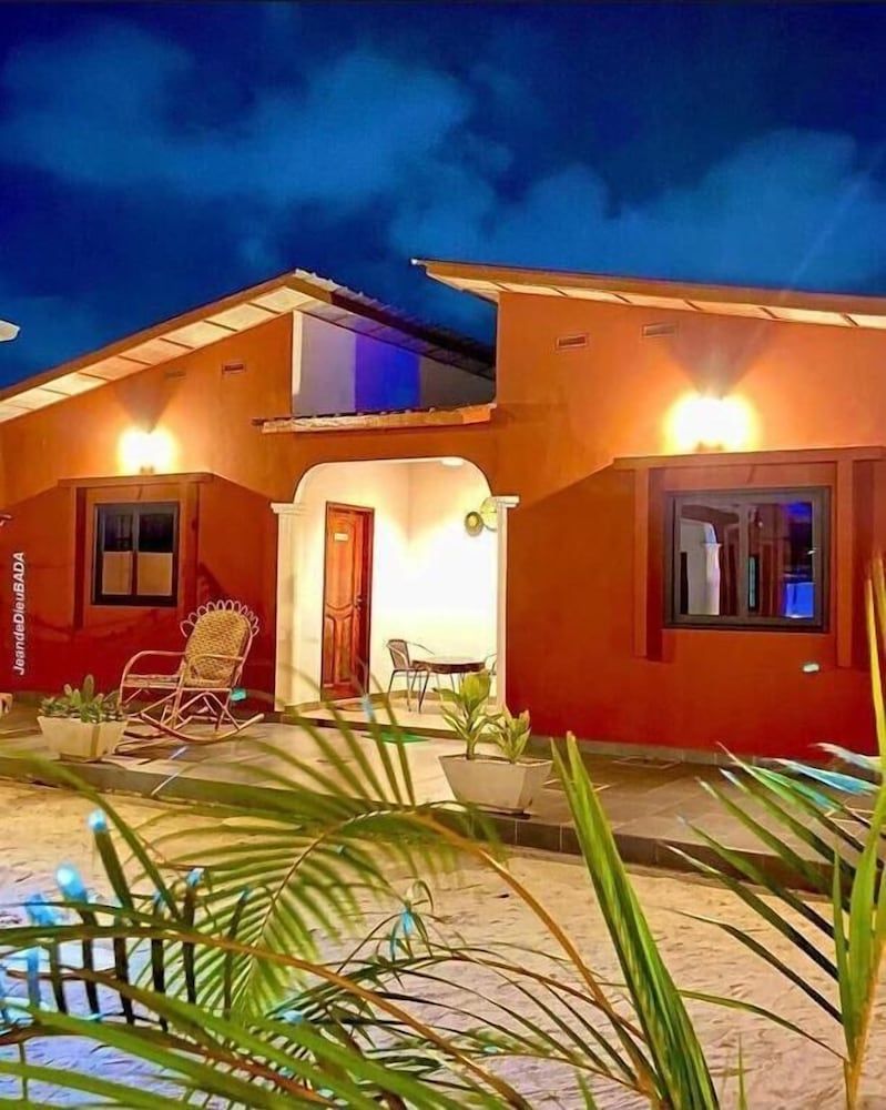 RESIDENCE AINA -1 estrellas en Abomey-Calavi