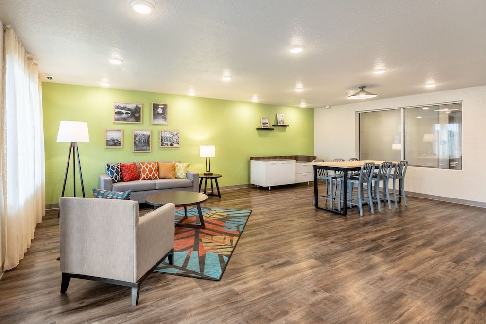 WoodSpring Suites South Brunswick - Princeton 3