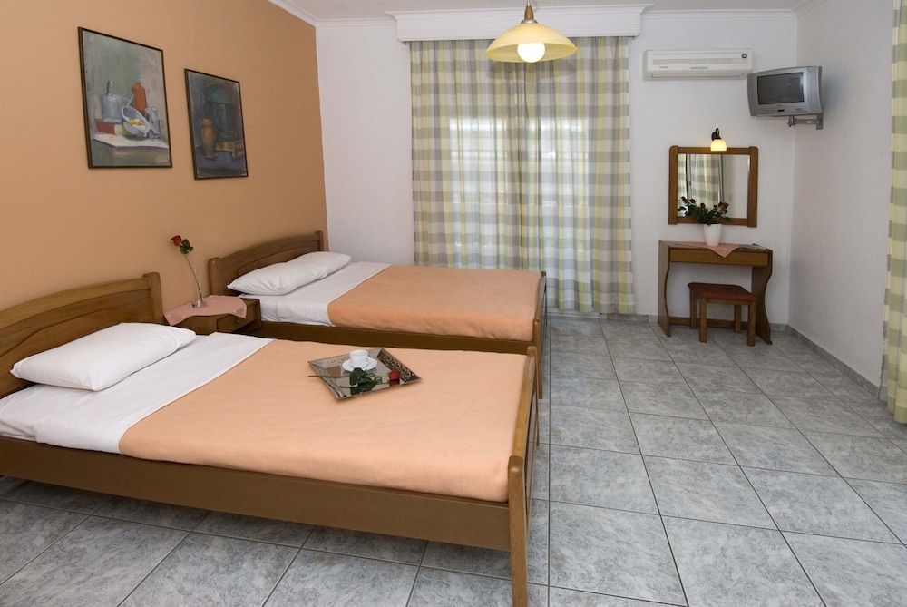 Harisis Apartments 2