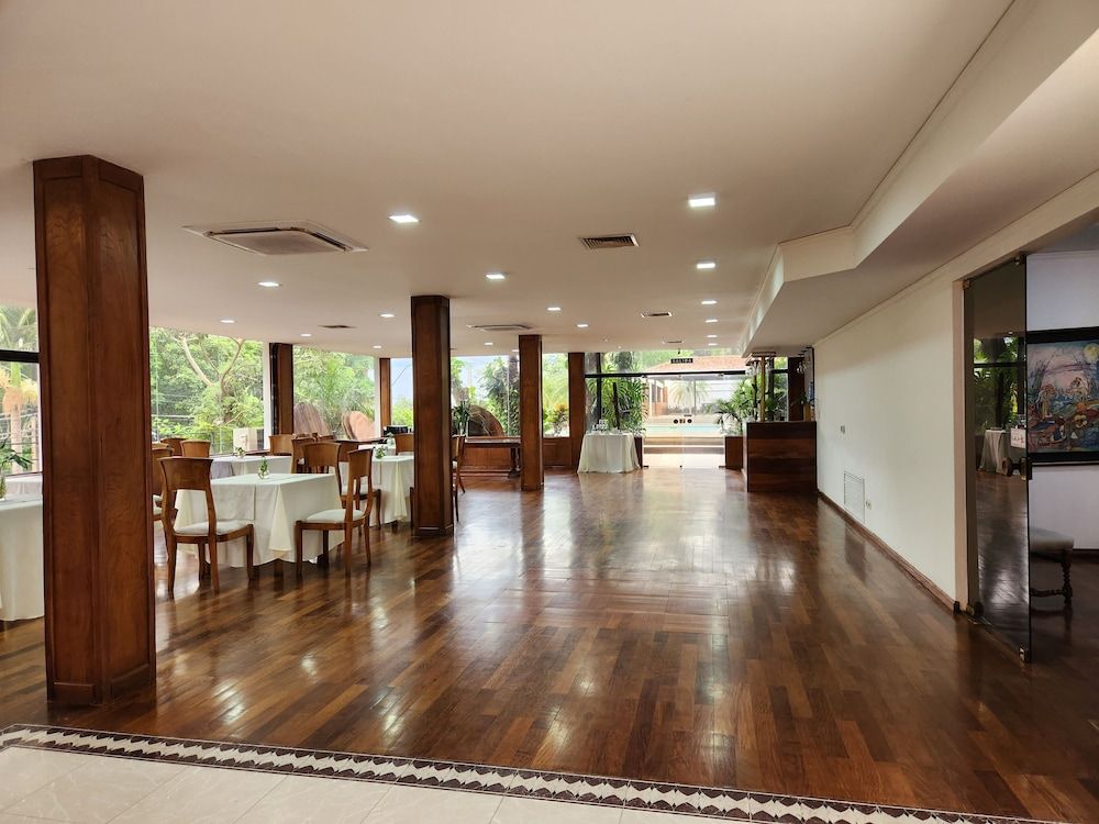 Hotel Terrazas Vista Verde 3 estrellas en Asunción