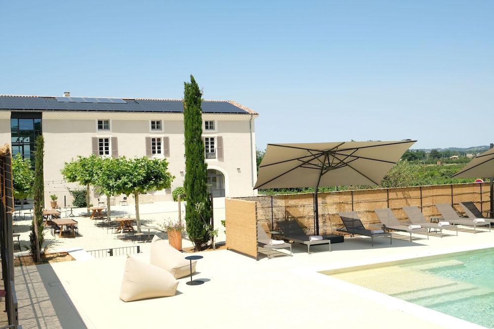 Garenne -1 estrellas en Livron-sur-Drôme