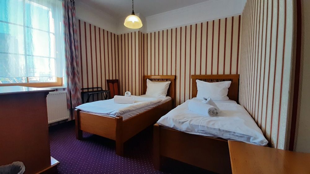 Hotel i Restauracja Janków -1 estrellas en Żary
