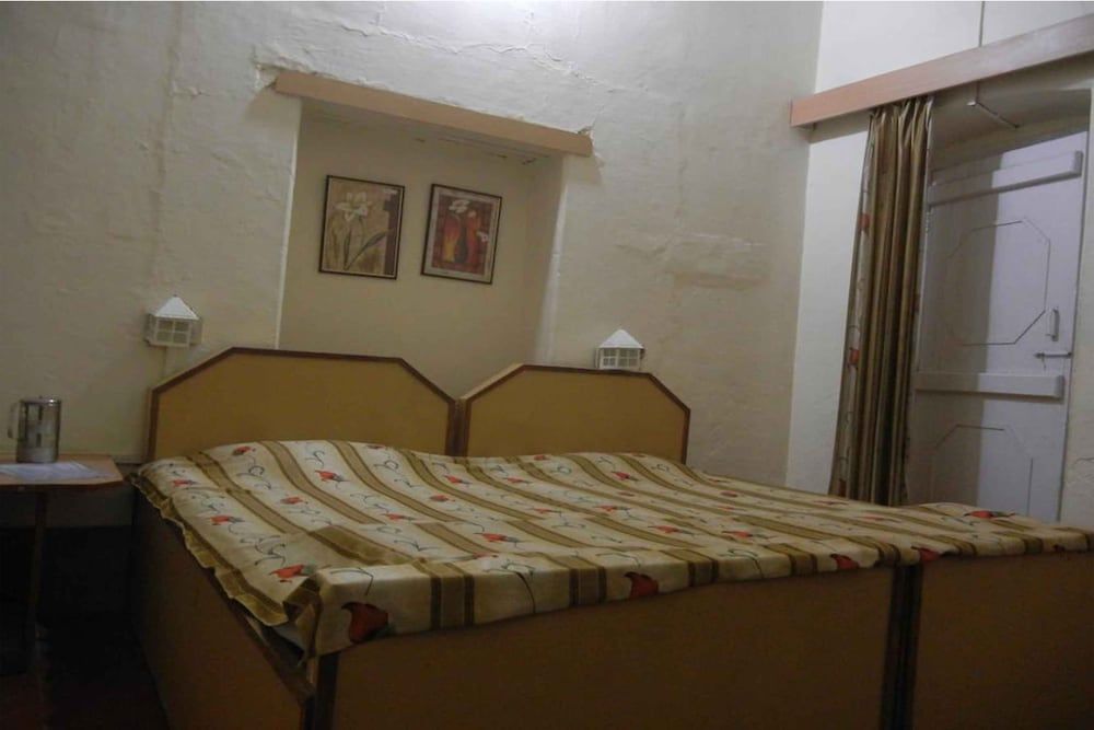 Hotel Grand Barrack 3