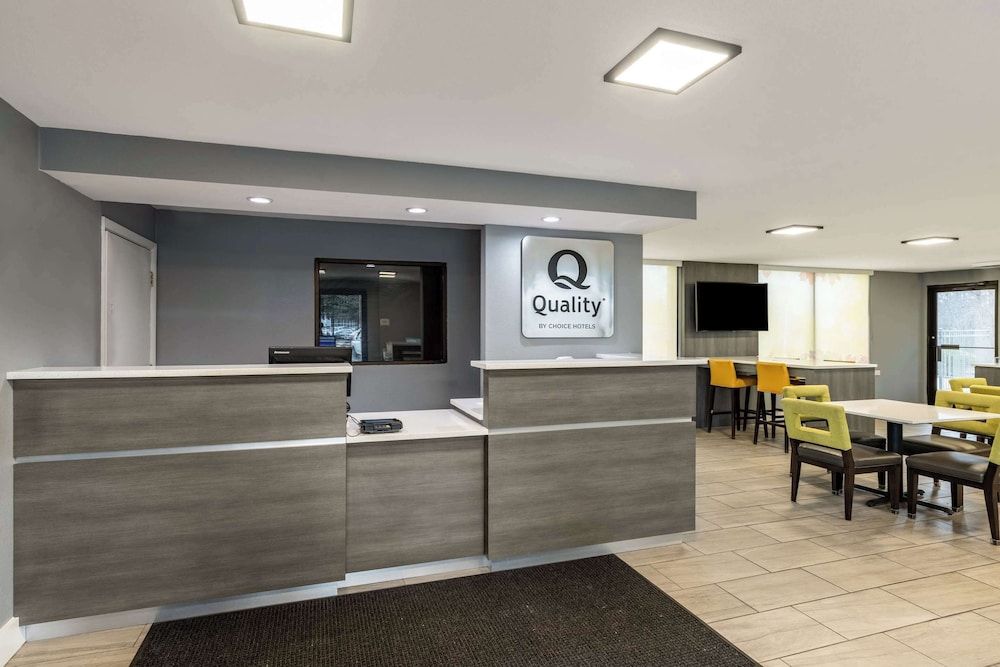 Quality Inn Asheville Airport 3