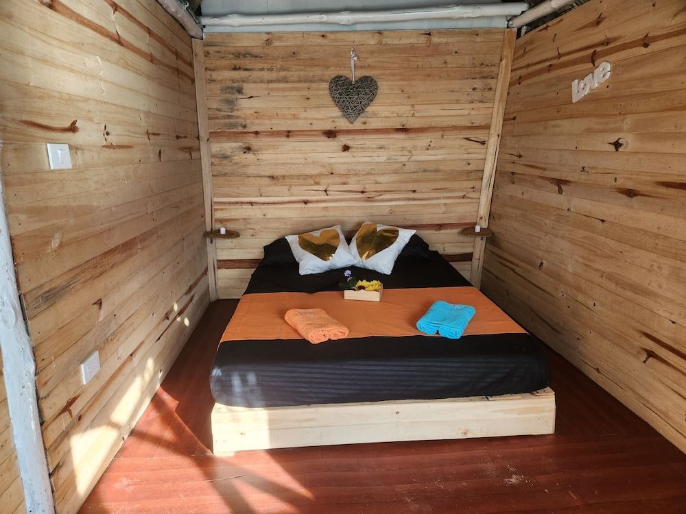 Baru Jet Set Beach & Hostal -1 estrellas en Playa Blanca