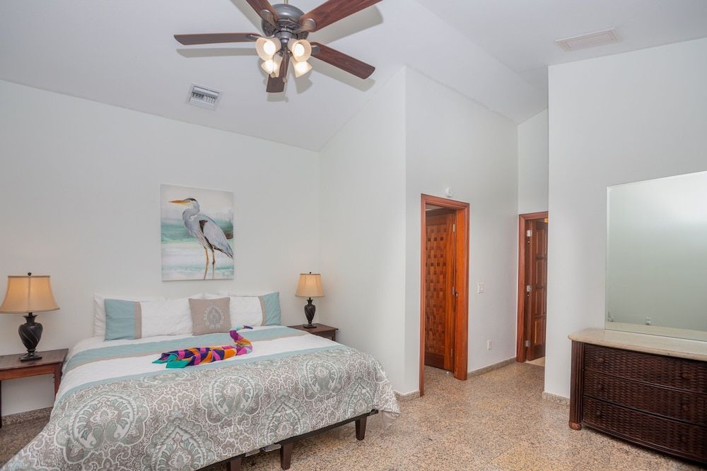 Lawson Rock - Yellowfish 211 2 Bedroom Condo by RedAwning 3