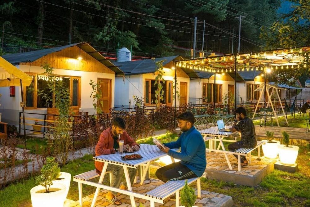 The Hosteller Kasol, Riverside -1 estrellas en Kasol