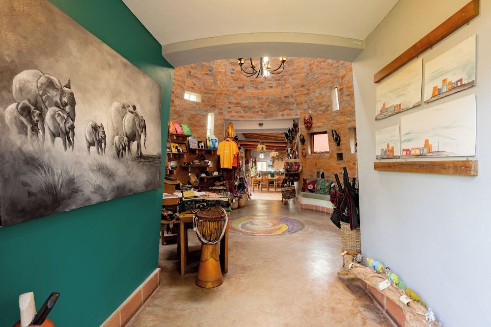 Chameleon Hill Forest Lodge 3