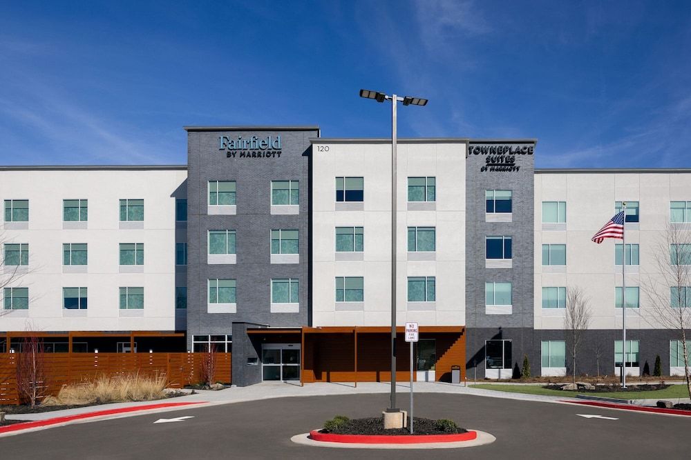 Fairfield Inn & Suites by Marriott Canton Riverstone Parkway -1 estrellas en Canton