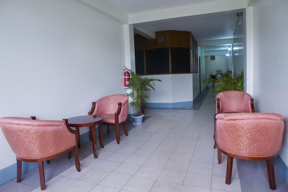 Meridian Hotel 3