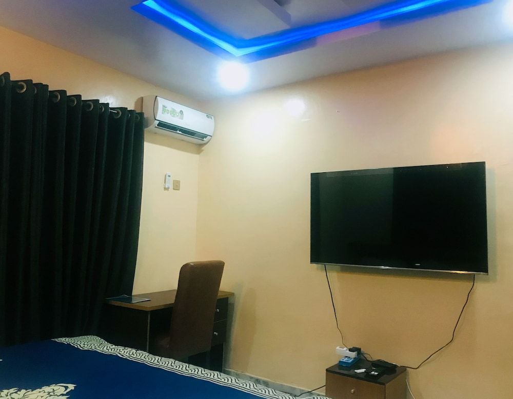 Umbrella Properties Eleyele Ibadan 3