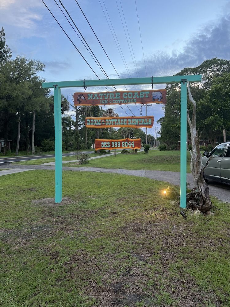 Nature Coast Inn and Cottages 4 estrellas en Inglis