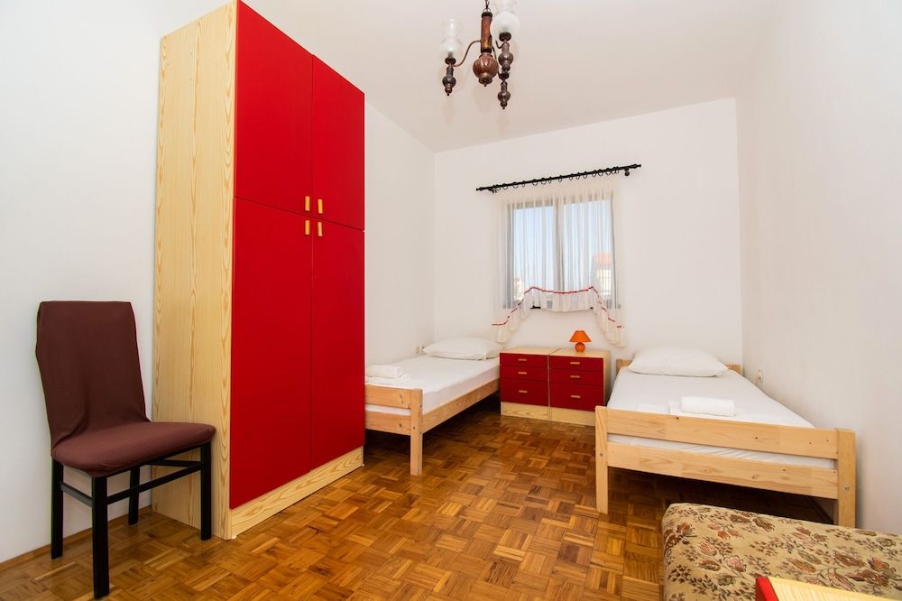 Apartments Ivan 3