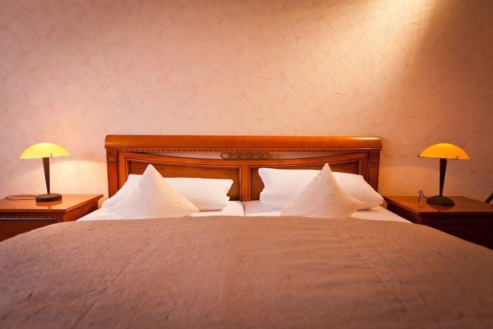 Hotel Spies 2