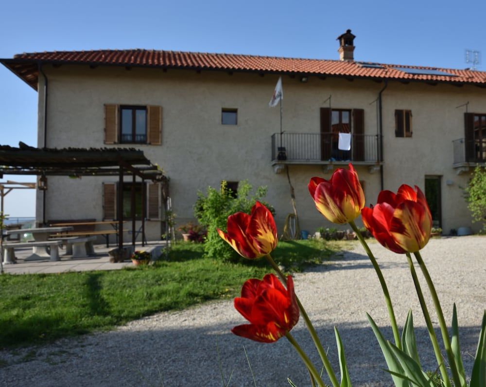 CasaMatilda Agriturismo Langhe -1 estrelas em Dogliani