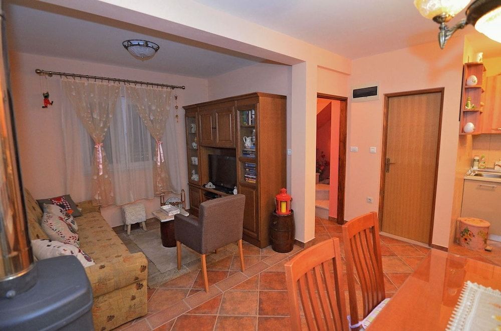 House Tihanka 3 estrellas en Grohote