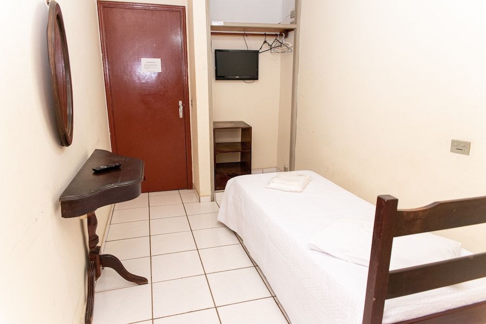Hotel Descalvado 3