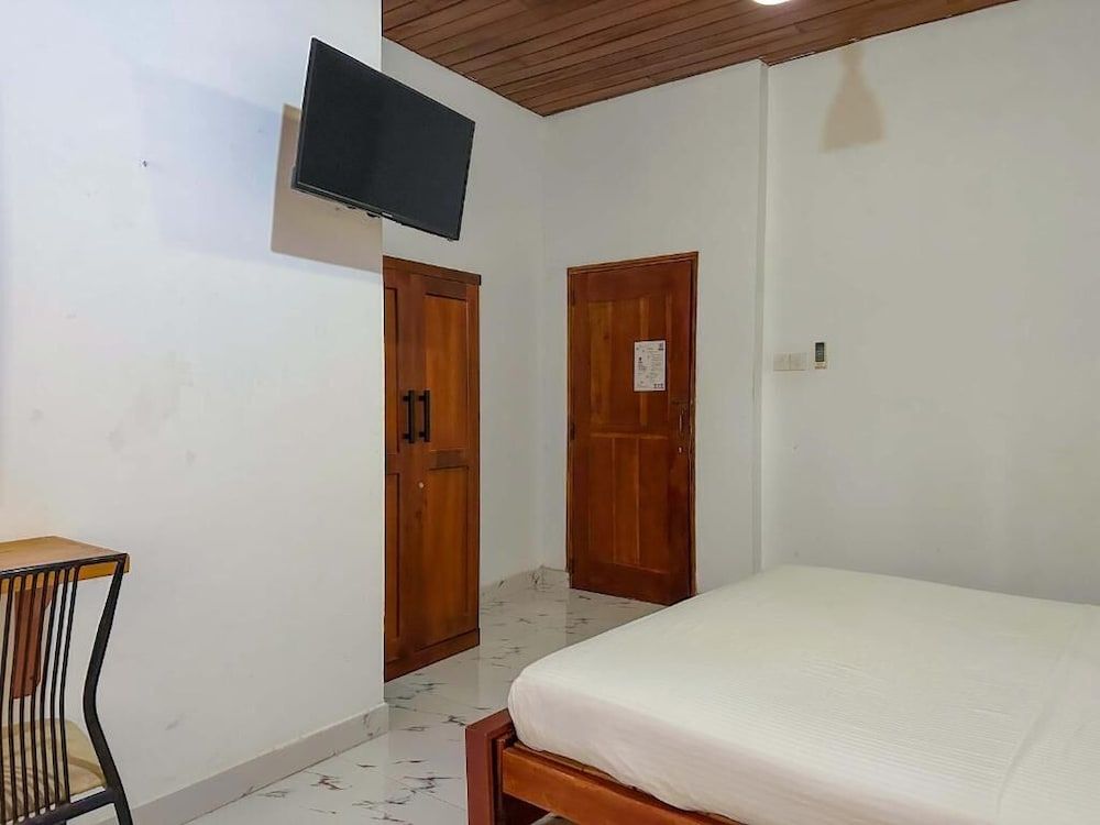 Elepath Lodge - Pinnawala 3