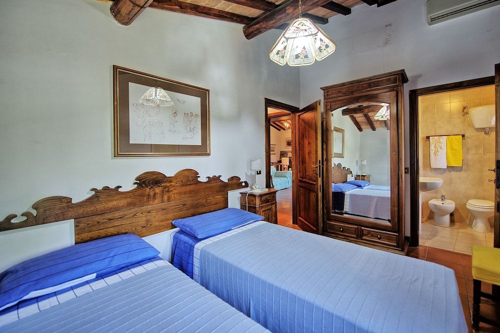 Casale Giulio 2