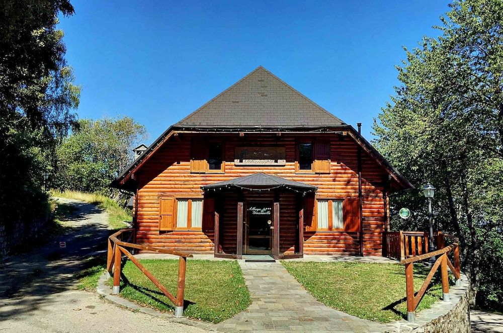 Albergo La Genzianella 3 estrellas en Careggine
