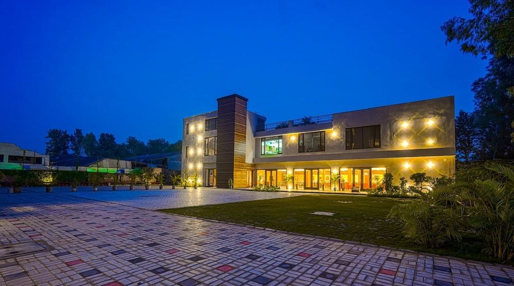 The Zenith - A Hotel By Hot Millions 4 estrellas en Mohali