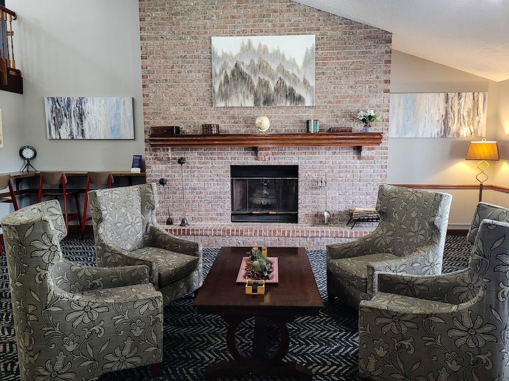 AmericInn by Wyndham Spencer 2