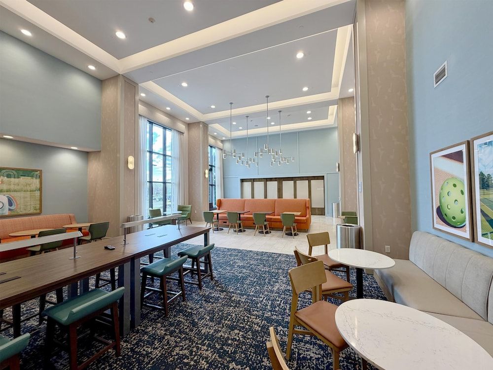 Hampton Inn & Suites Robbinsville 3