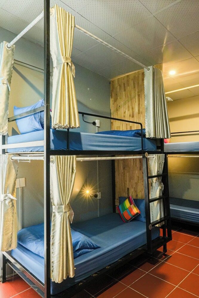 SECRET GARDEN Hostel - WANDERNEST Cat Ba 2