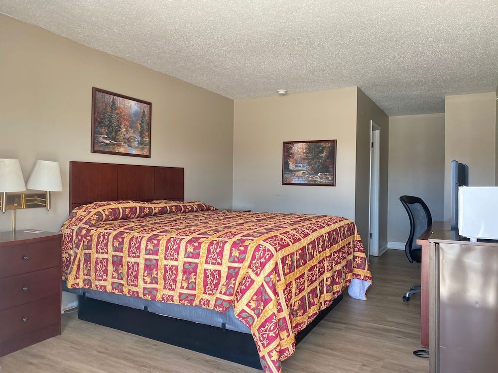 Economy Inn 2