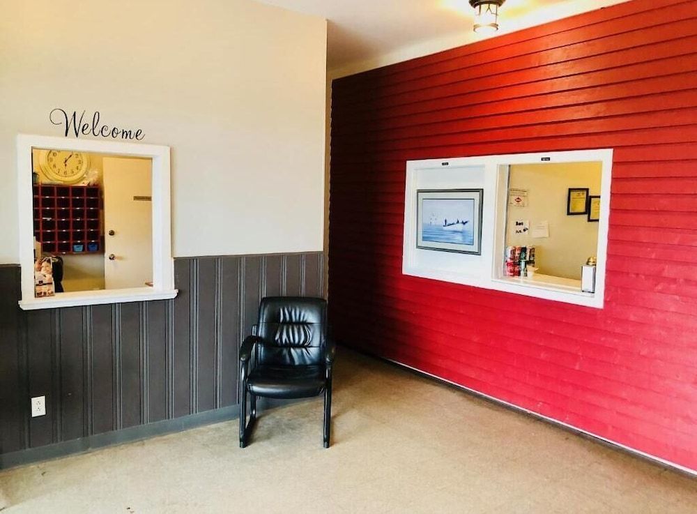 Arnold's Cove Inn 2