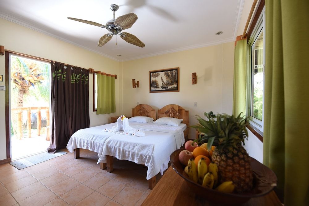 Thalatta Resort 3