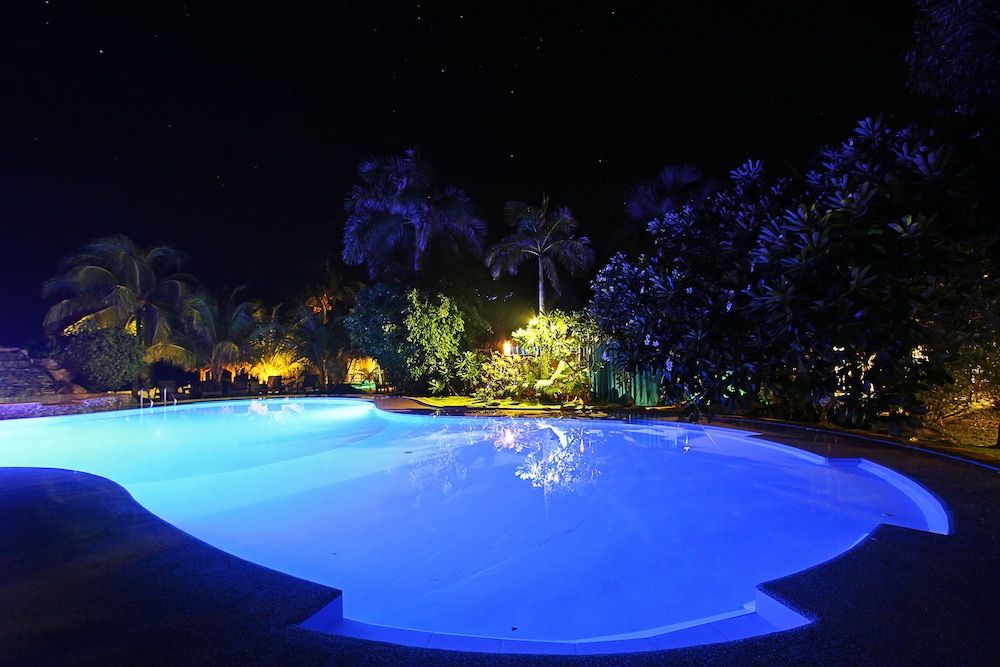 Thalatta Resort -1 estrellas en Zamboanguita