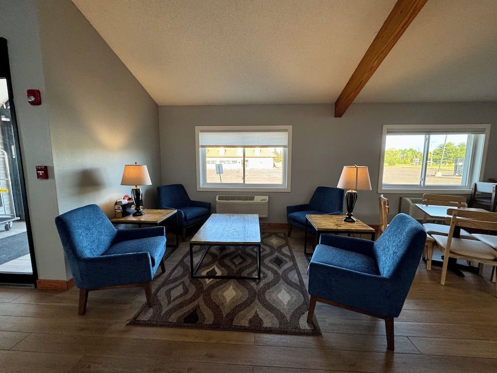 AmericInn by Wyndham Rice Lake 3