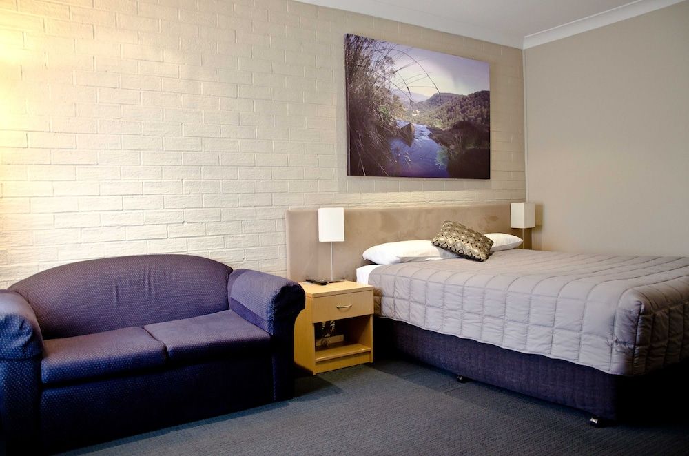 Baybrook Motor Inn & Apartments 2