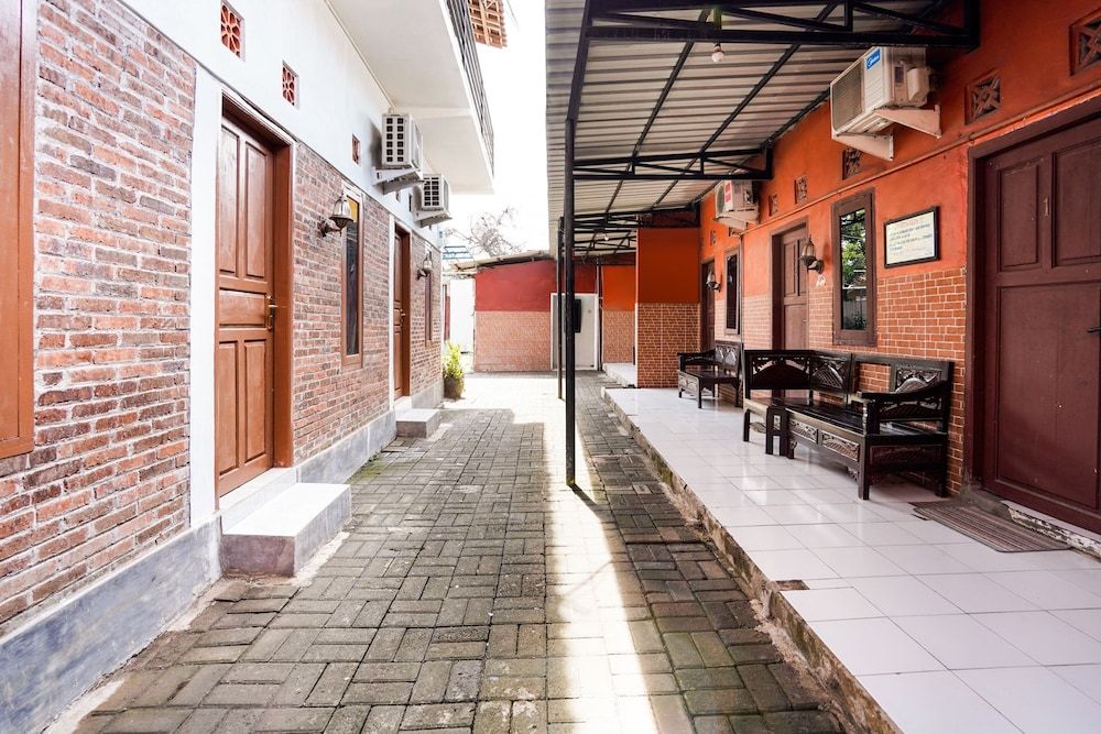 OYO 91827 Tutus Homestay Syariah 2