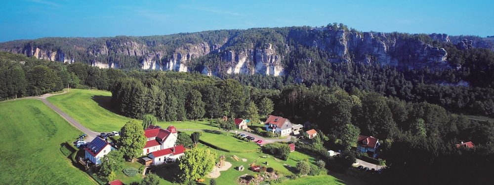 Laasenhof -1 estrellas en Struppen