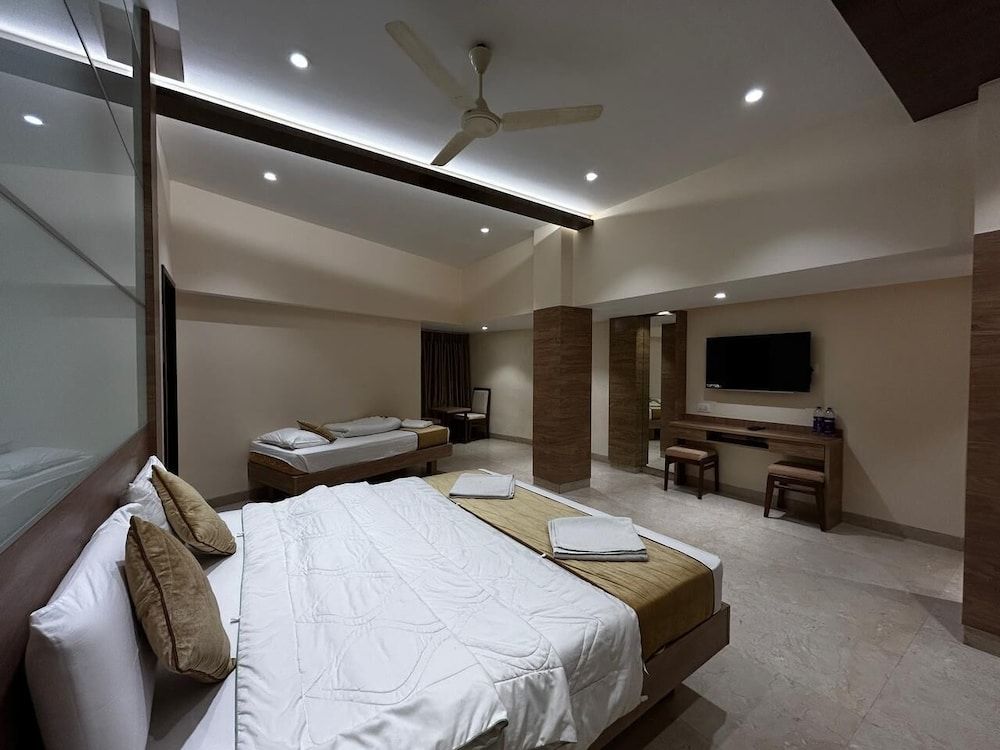 The Paradise Hotel - Luxury Stay -1 estrellas en Kanchipuram