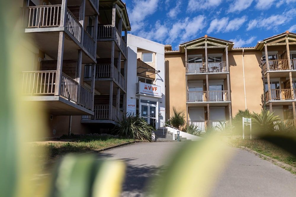 VVF Narbonne-Plage Saint-Pierre-la-Mer 3 estrellas en Fleury