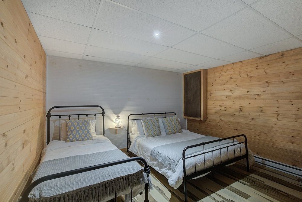 Chalet supérieur Le Mont-calm 2