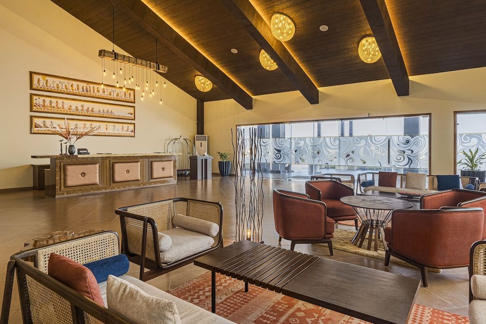 Shyama Sarovar Portico 2