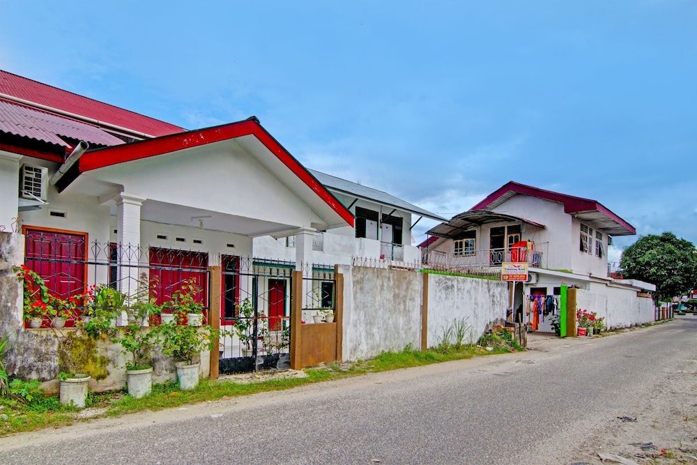 SPOT ON 91950 Guest House TekNong Syariah 2 estrellas en Bangkinang