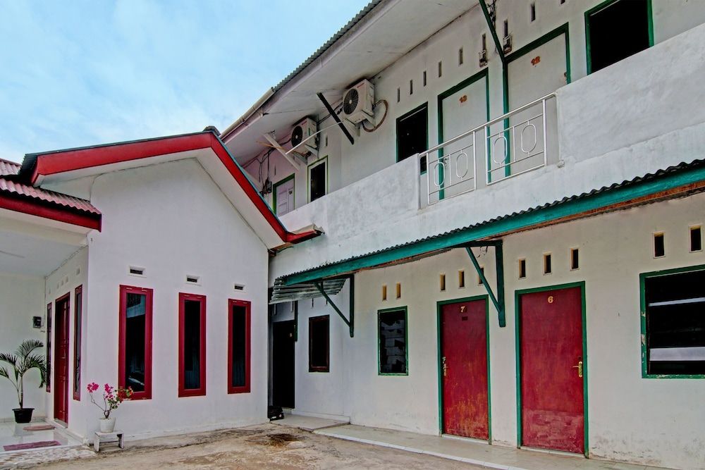 SPOT ON 91950 Guest House TekNong Syariah 2