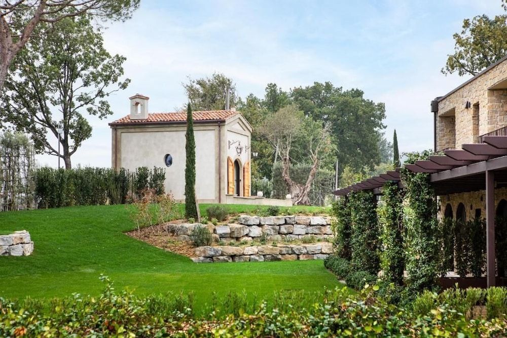COUNTRY HOUSE OLIVETO SUL LAGO 2