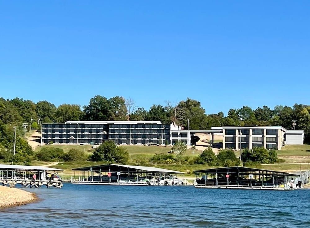 Lake Norfork Resort 3 estrellas en Henderson