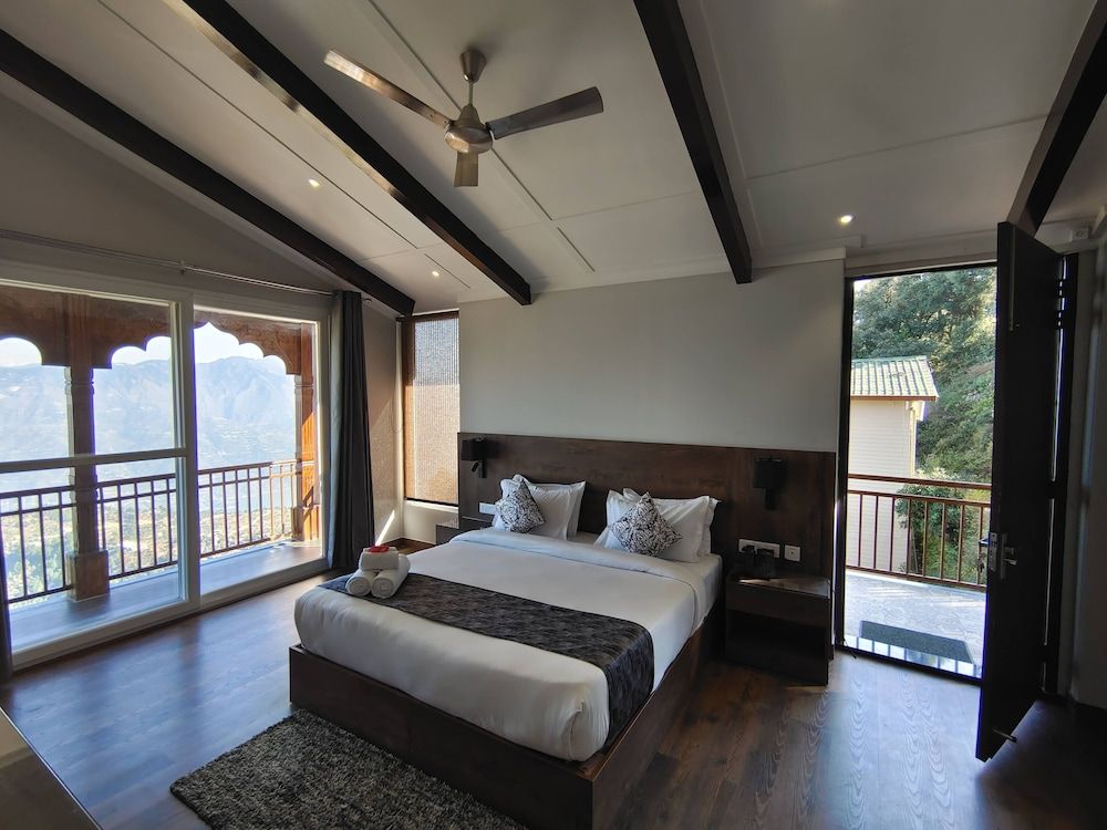 The Rudraksh, A Himalayan Retreat 3 estrellas en Kandikhal